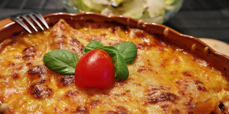 Cozinheira italiana ensina lasanha diferente
