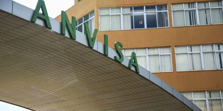 Cosméticos vendidos usados decisão anvisa