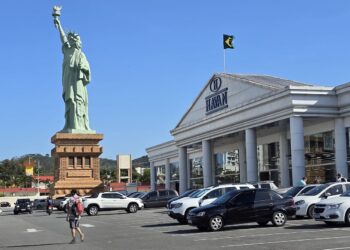 Funcionário havan cria mil clientes