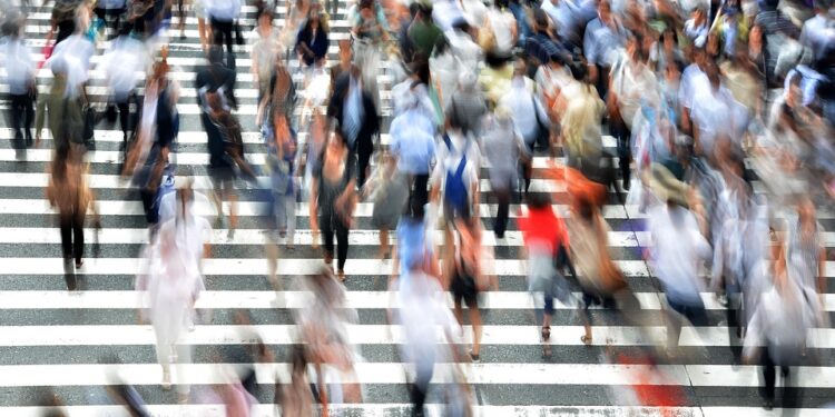 Japão aproxima mil centenários bate