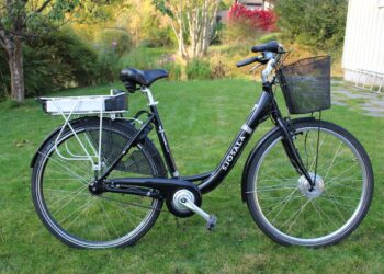 Começa multar motos bicicletas elétricas