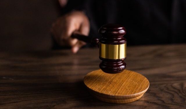 Quase R$ 100 mil são movimentados após furto de celular e banco acaba condenado