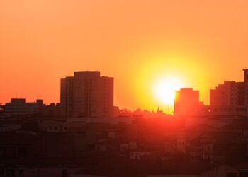Calor não acabou: Brasil pode ter pelo menos seis ondas de calor até dezembro