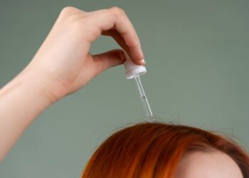 Lista de 9 soluções práticas para acabar com a irritação do couro cabeludo