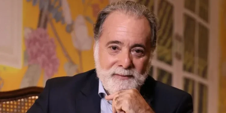 Tony Ramos tem refúgio em Búzios com arquitetura colonial que combina luxo e clima de casa de descanso