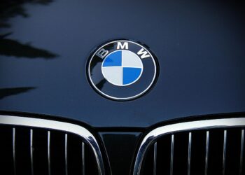 Volkswagen bmw mercedes unem fornecedora