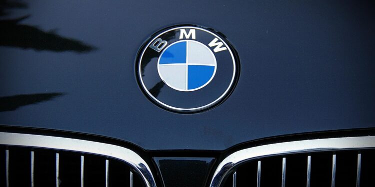 Volkswagen bmw mercedes unem fornecedora
