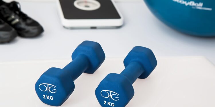 Exercício equipamentos trabalhar músculos importantes