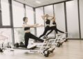 Cinco movimentos pilates ajudam trabalhar