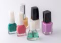 Cores esmaltes pés vermelho clássico