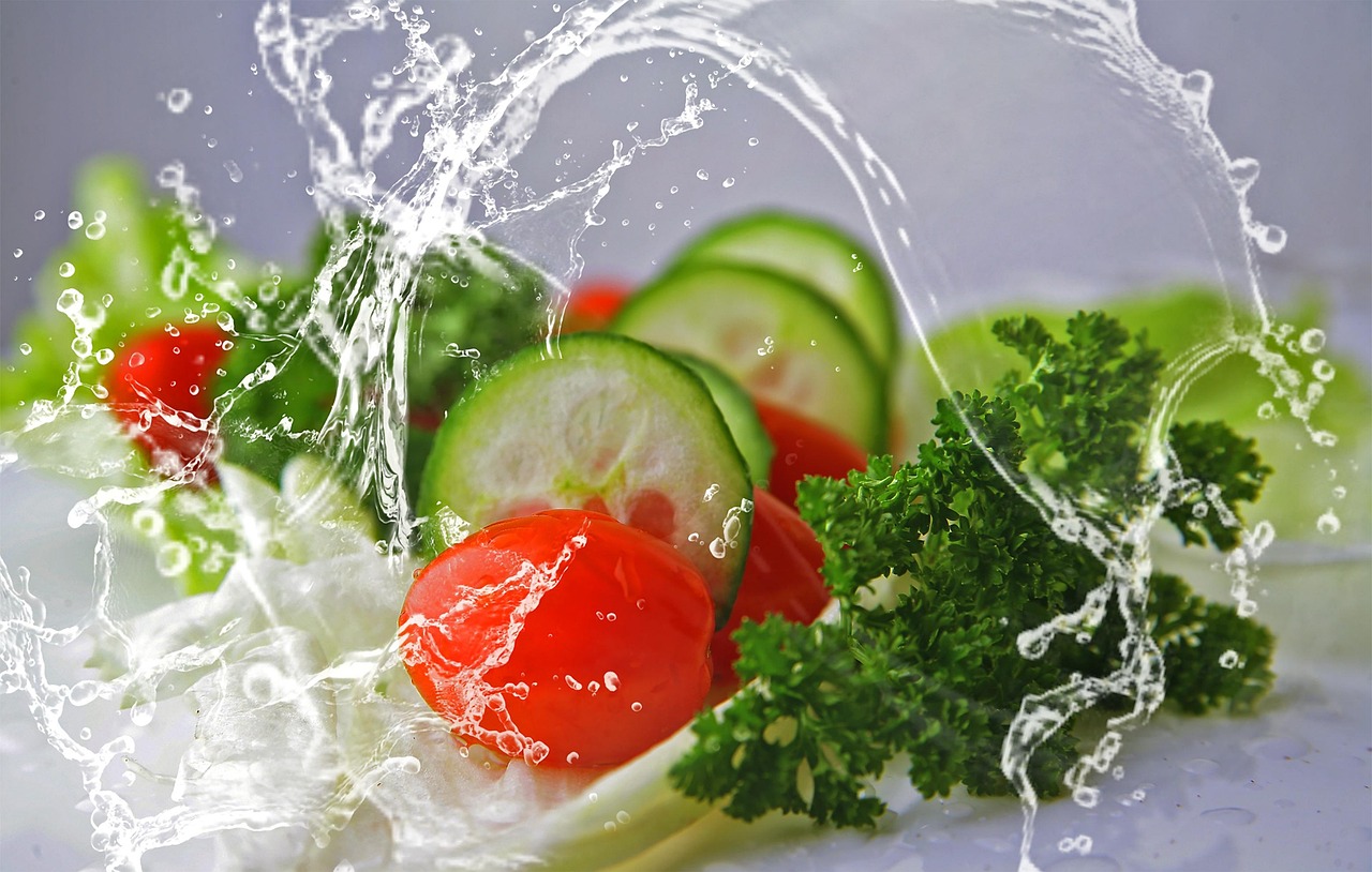 refeição, salada, pepinos, comida, folhas, tomates, misturado, agua, fresco, saudável, alimento, natureza, vitaminas, vegetariano, alface, bio, gostoso, salada mista, folhas de alface, verduras, salada, salada, salada, salada, salada, comida, comida, alimento, verduras, verduras