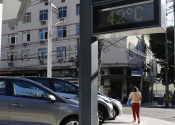 Fenômeno extremo está provocando ondas
