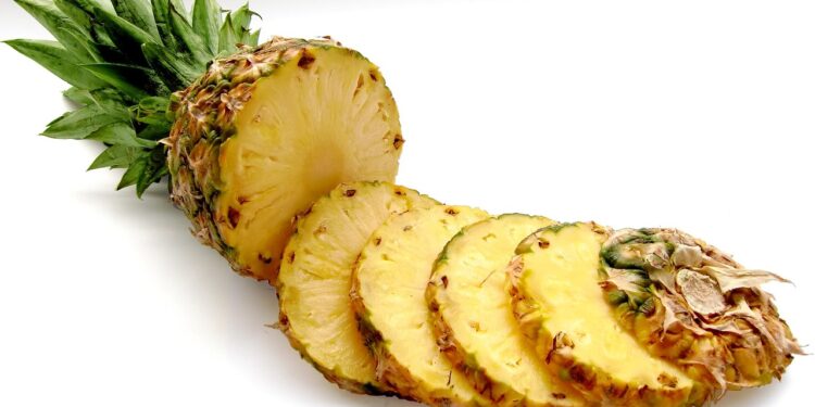 Misturar abacaxi maçã liquidificador sabor