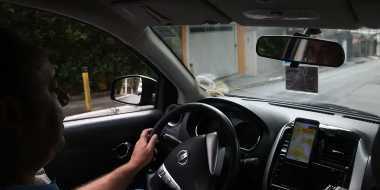 Novo direito para motoristas com 60 anos ou mais começa a valer e pode facilitar procedimentos da CNH