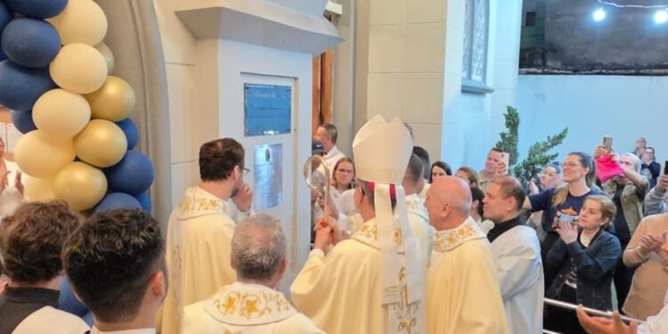 Papa concede título especial igreja