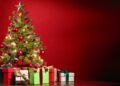 Montar árvore natal tradição cristã