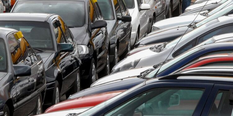 Conseguir vantagens compra carro novo