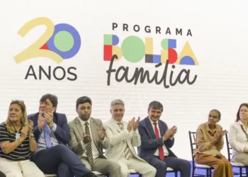 Bolsa Família não vai mais pagar benefício para 1,6 milhão de pessoas