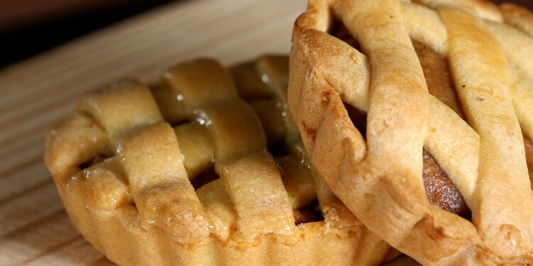Apfelfleck: como preparar a tradicional torta de maçã austríaca