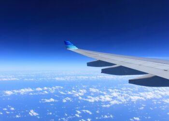 Voo mais rápido do Brasil dura menos de 30 minutos e liga 2 cidades paradisíacas