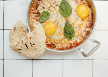 Esqueça o frango e o ovo: conheça a proteína mais econômica do mercado para a dieta