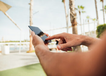 Promoção imperdível na Shopee: celular Xiaomi zero por menos de R$ 750