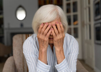 Alzheimer: o primeiro sintoma que ninguém dá atenção, mas que é crucial para detectar a doença