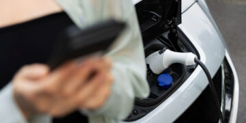 BYD Dolphin Mini fica para trás: Esses são os 10 carros elétricos com maior autonomia no Brasil