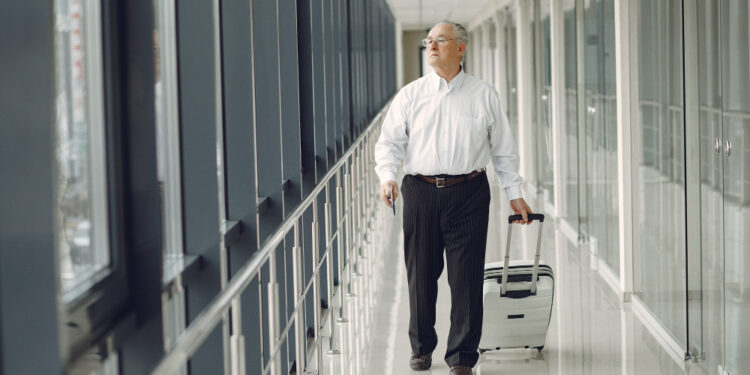 Nova regra obriga passageiros acima do peso a pagarem o dobro para voar de avião