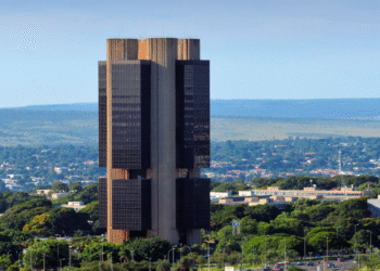 Consulte agora: 48 milhões de brasileiros têm dinheiro esquecido em bancos