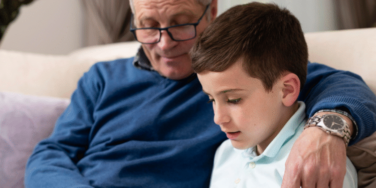 Nova pensão alimentícia obrigatória: netos serão forçados a arcar com despesas de avós necessitados