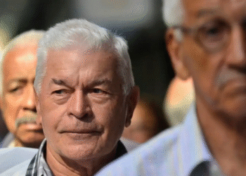 Regra aprovada pelo Governo diminui em 40% o salário de aposentados