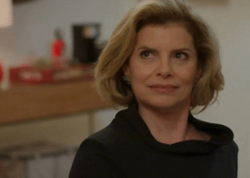 Vale Tudo: personagem detestada na novela descobre segredo revelador