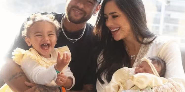 Veja ao que as babás das filhas de Neymar precisam se submeter