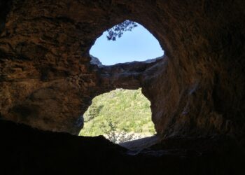 Cidade em São Paulo é conhecida por abrigar Deus e o Diabo