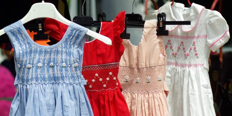 Roupas estão saindo com manchas da máquina de lavar? Veja como consertar