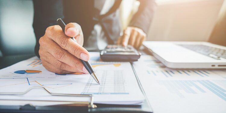 Você é MEI e vai precisar migrar para ME? Confira os passos