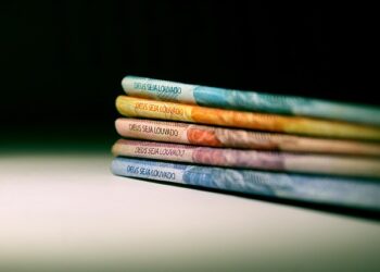 Mais de 380 mil brasileiros vão receber “bônus no salário” em 30/09