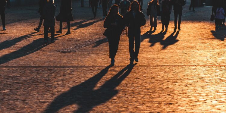 2 milhões de brasileiros precisam renovar o CadÚnico ou perderão o Bolsa Família