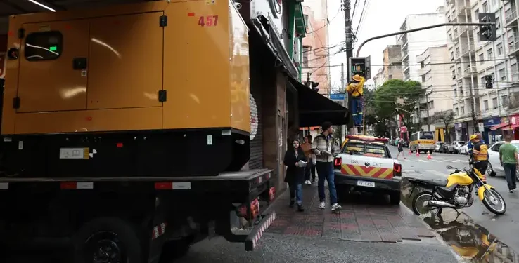 Alerta máximo: alunos em São Paulo não terão aulas por conta das tempestades
