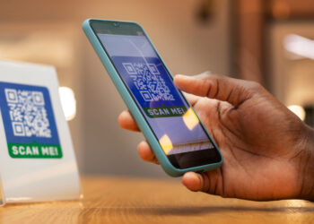 Pix chega para quem possui cartão de crédito ou débito ativo