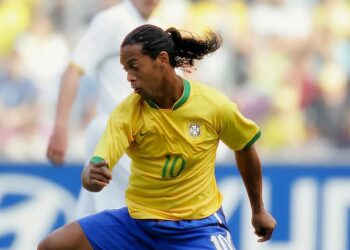 Ronaldinho Gaúcho aceita proposta e vai defender a seleção brasileira na Copa do Mundo de 2026