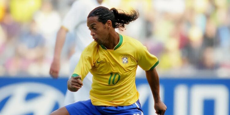 Ronaldinho Gaúcho aceita proposta e vai defender a seleção brasileira na Copa do Mundo de 2026