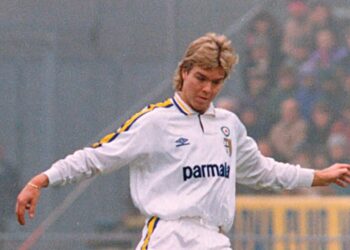 O ex-jogador de futebol que disputou Copa do Mundo e se aposentou aos 28 anos e hoje vende aspiradores