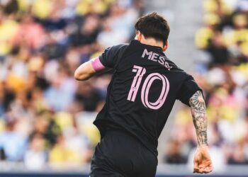 Messi assinou contrato para jogar na cidade em que Neymar reside em luxo de R$ 150 milhões