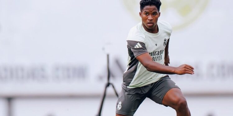 Botafogo se anima com possível transferência de Endrick