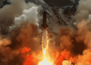 O foguete mais potente da história será lançado em outubro; veja a data