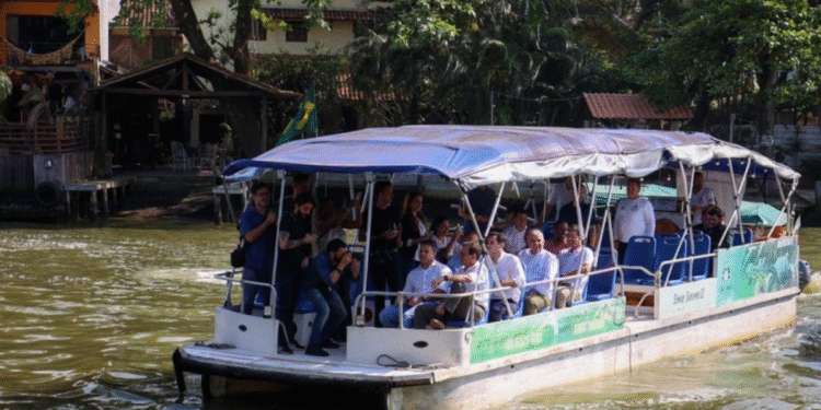 Moradores do RJ vão ganhar transporte de barcos para se locomoverem pela cidade