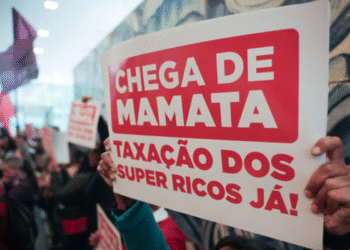 Direita e esquerda se unem no Brasil e aprovam nova lei