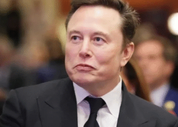 Elon Musk mostrou que está nadando no dinheiro e decidiu doar US$ 5,7 bilhões